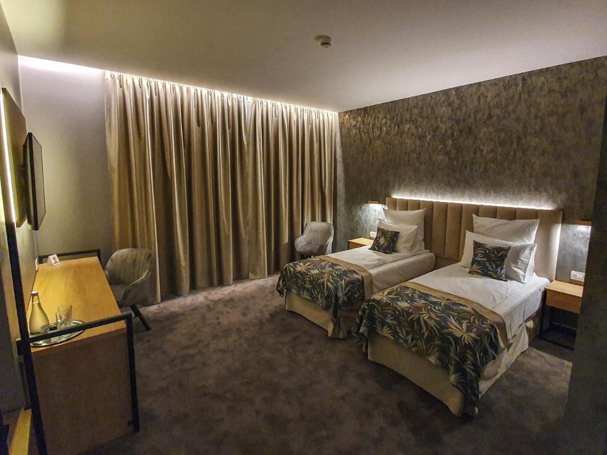 JOYME Hotel Sibiu Eksteriør billede